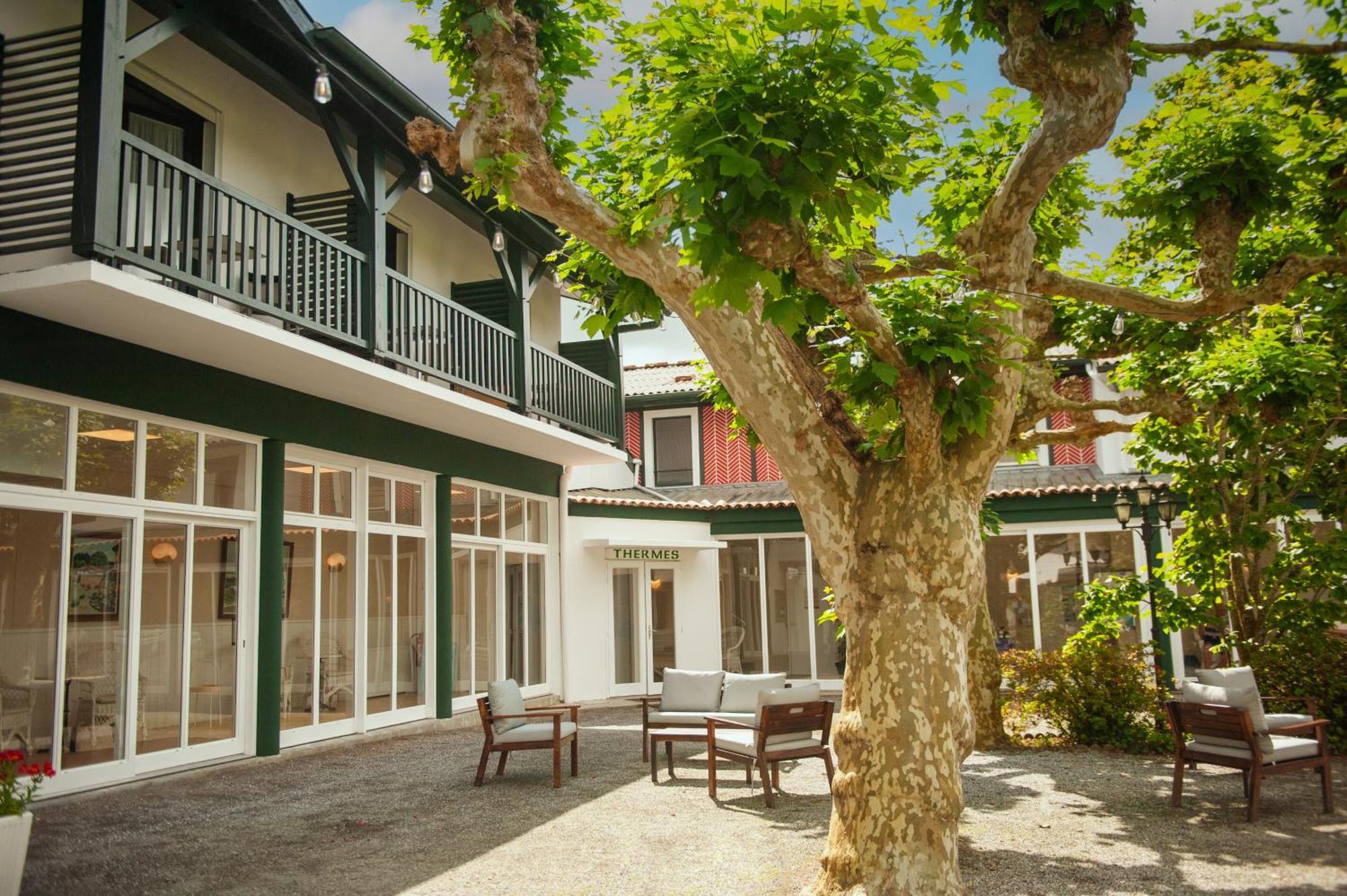 Logis Thermal Saubusse Екстериор снимка